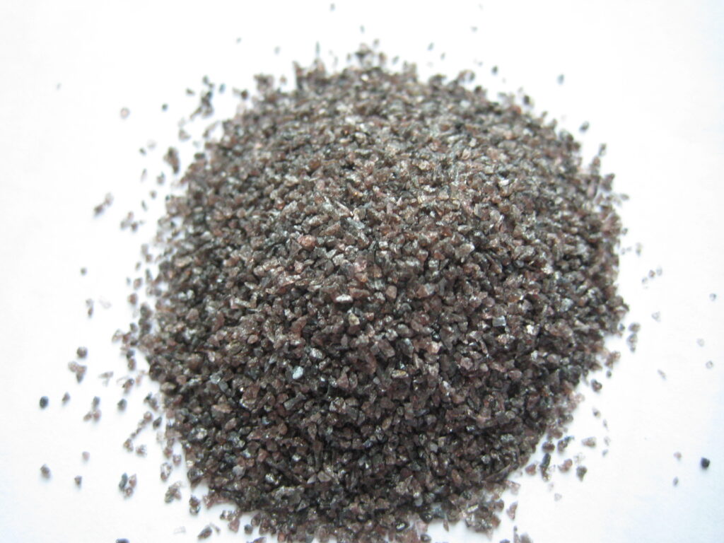 ผงอลูมินาหลอมสีน้ำตาลเบอร์ 24 สำหรับงานพ่นทรายชิ้นส่วนอากาศยาน -1-Brown fused alumina-Haixu Abrasives อะลูมิเนียมหลอมสีน้ำตาล